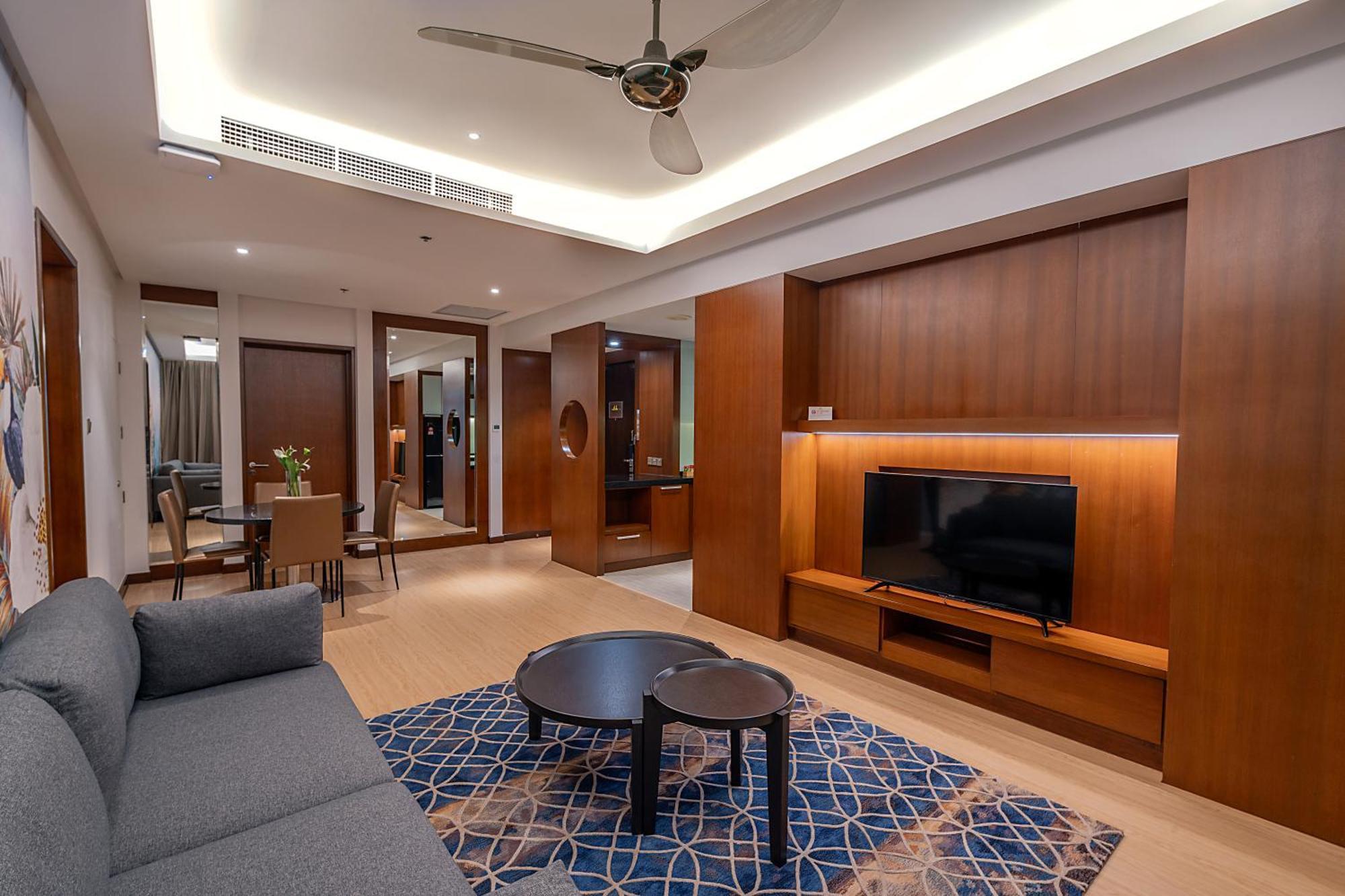 St Giles Gardens Hotel Kuala Lumpur Exterior photo A suite at the hotel